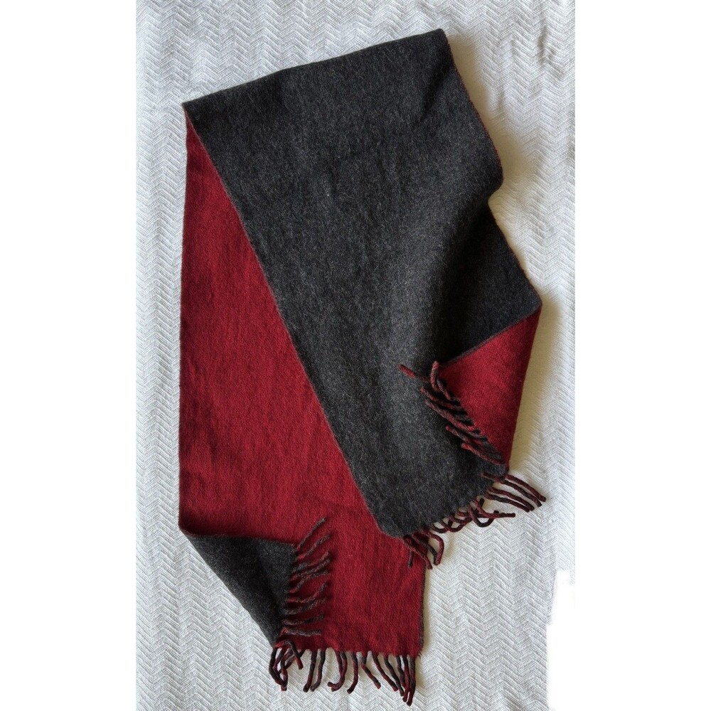 VTG The Scarf Group 100% Wool Scarf Gray Red Reversible 12 x 50” Unisex Luxury